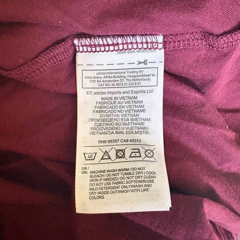 NWOT: Adidas Men's Burgundy Cotton T-Shirt with White Stripes Size Medium